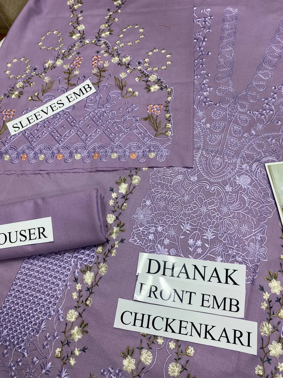 MUSHAQ Unstitched women Winter Collection Suits