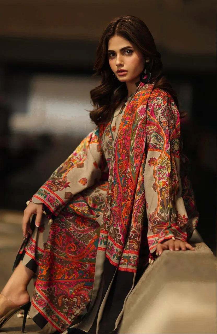 Pakistani Khaddar 3-Piece Suit Off White Paisley Print