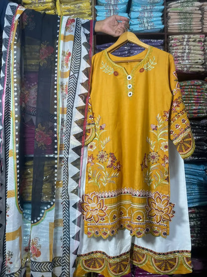 3 Pcs Women's Stitched Cotton Embroidered Suit