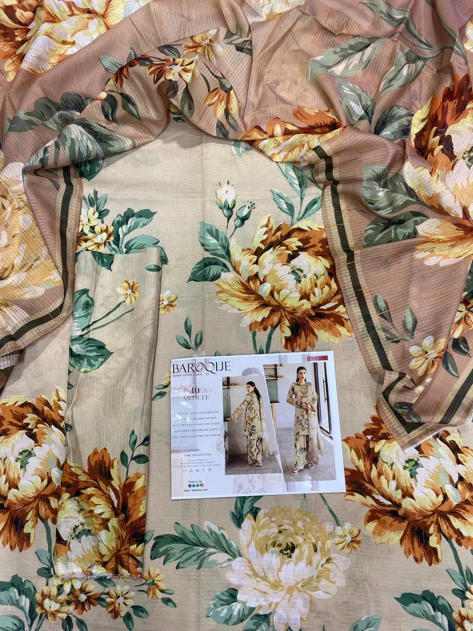 Ivory Digital Print Lawn 3Pcs Set