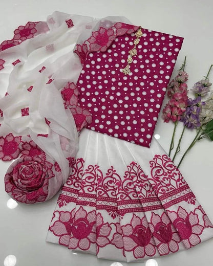Pakistani Women's Pink Floral Kurta Pajama Set with White Dupatta