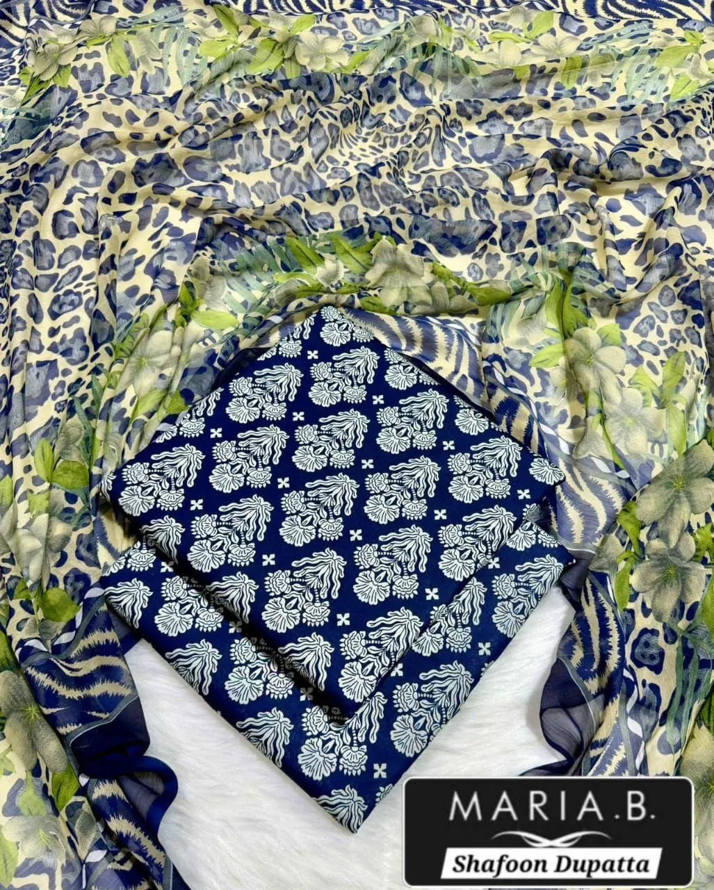 Blue Digital Print Lawn 3Pcs Suit for Women
